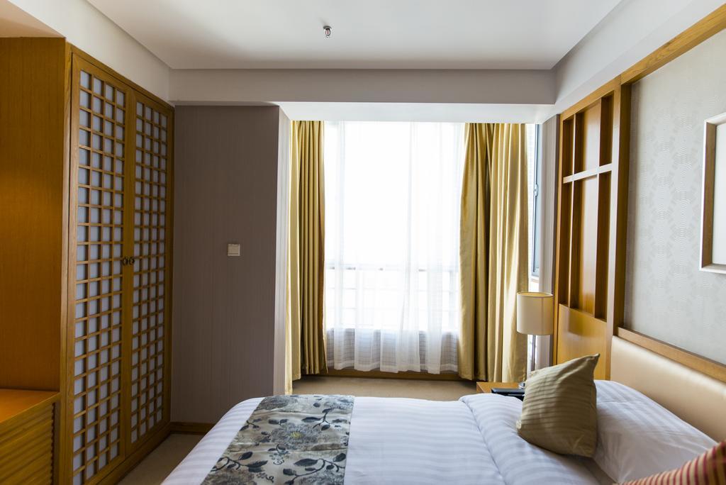 Days Hotel Shanghai Hongkou Forture מראה חיצוני תמונה