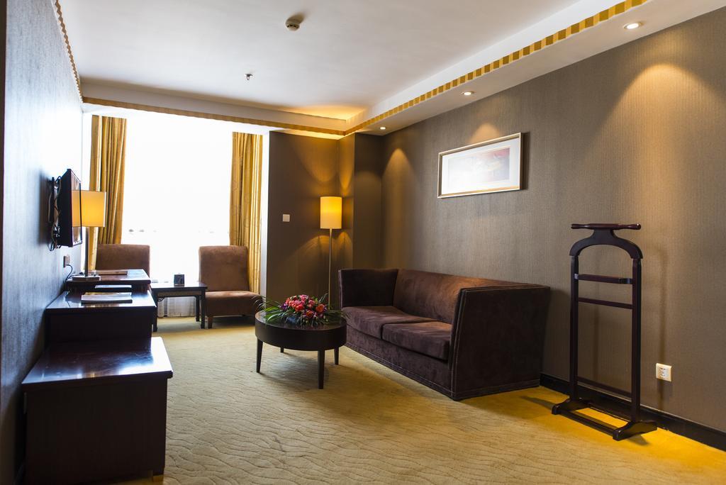 Days Hotel Shanghai Hongkou Forture מראה חיצוני תמונה